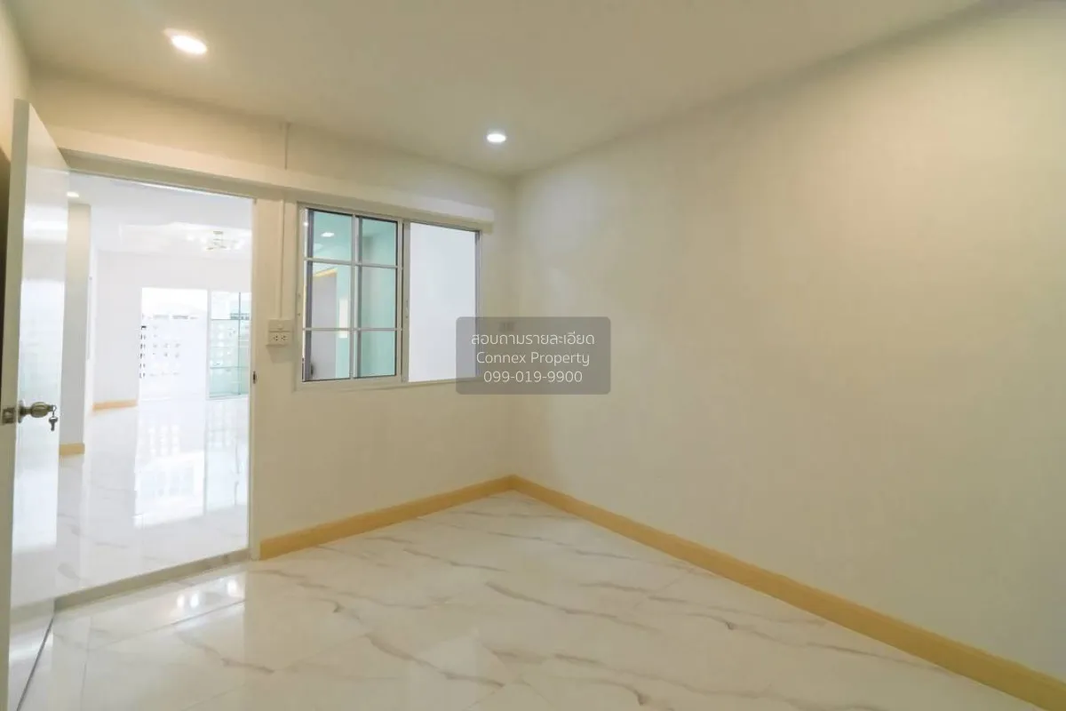 ขายทาวน์เฮ้าส์/ทาวน์โฮม  บัวทองธานี รีโนเวทใหม่ บางบัวทอง บางบัวท