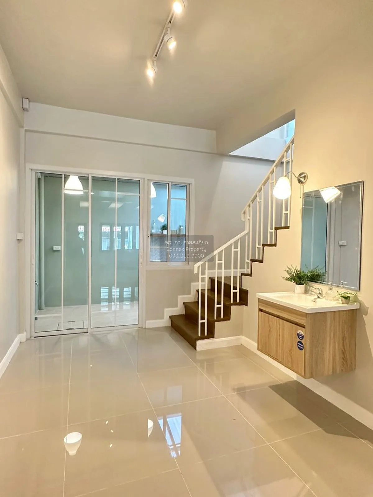 For Sale Townhouse/Townhome  , Chr. Rungruang 6 , Bang Rak Phatth