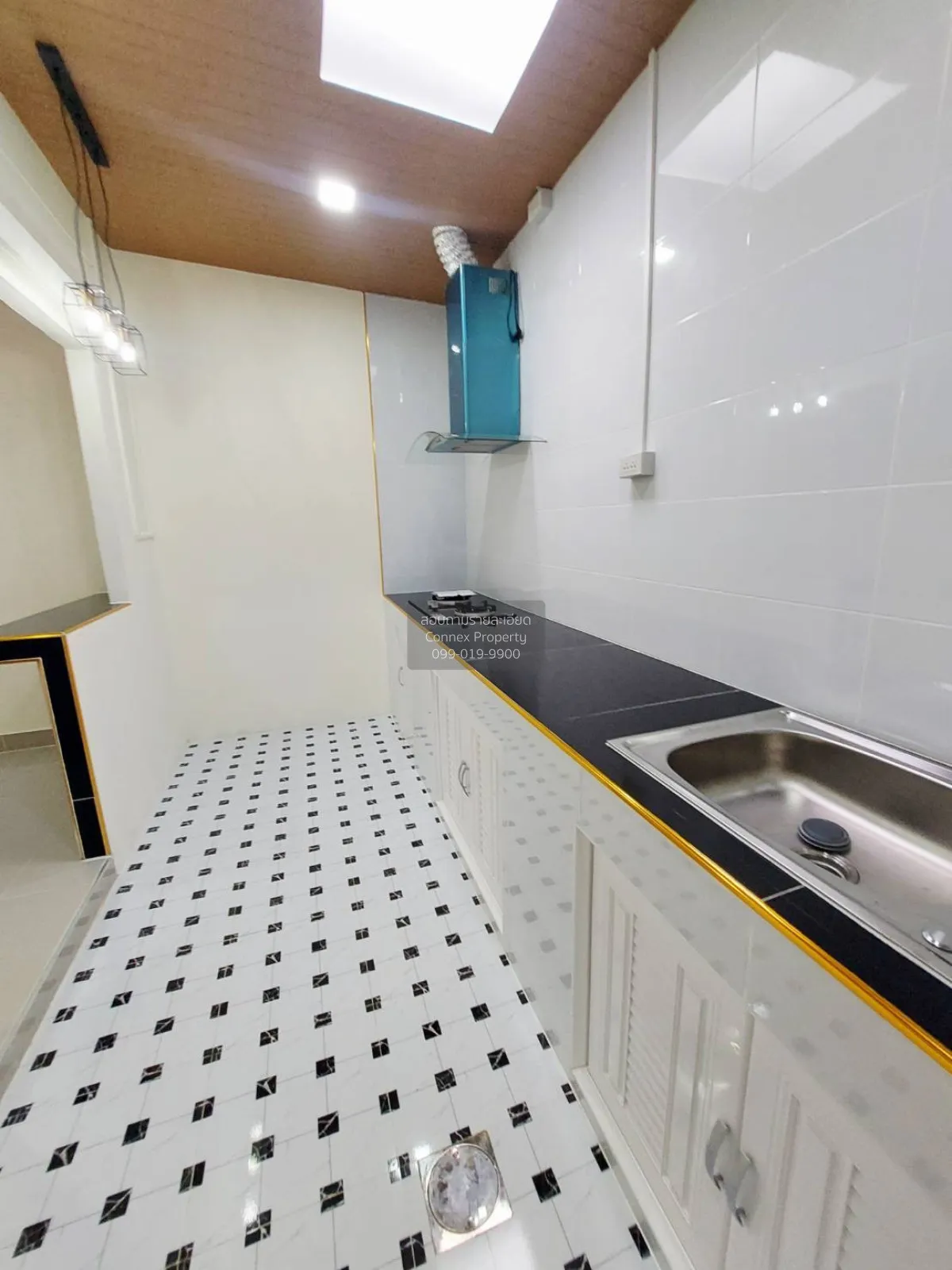 ขายทาวน์เฮ้าส์/ทาวน์โฮม  บ้านธัญพฤกษ์ สุวินทวงศ์ ซอยผดุงพันธ์ 11 