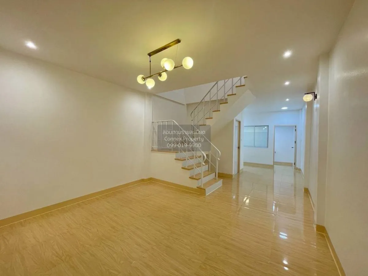 ขายทาวน์เฮ้าส์/ทาวน์โฮม  รัตนาวดี บางบัวทอง รีโนเวทใหม่ บางรักพัฒ 3