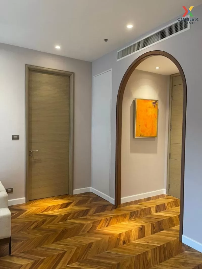 FOR SALE condo , Magnolias Ratchadamri Boulevard , BTS-Ratchadamr FOR SALE condo , Magnolias Ratchadamri Boulevard , BTS-Ratchadamr