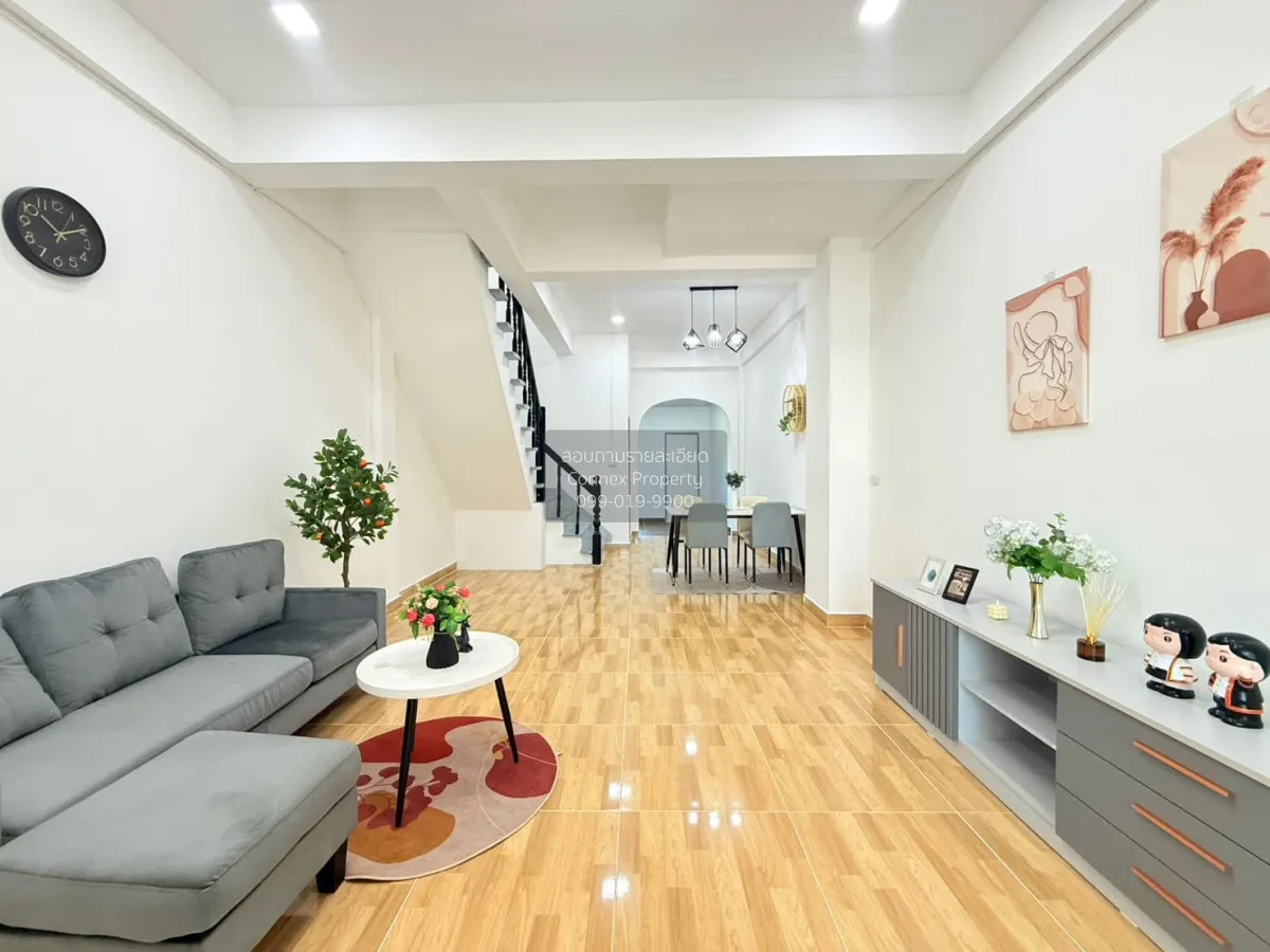 For Sale Townhouse/Townhome  , Baan Mahalab 2 , newly renovated , 4