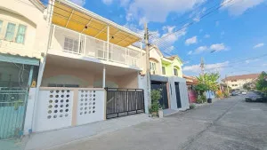 ขายทาวน์เฮ้าส์/ทาวน์โฮม  บัวทองธานี รีโนเวทใหม่ บางบัวทอง บางบัวทอง นนทบุรี CX-140857