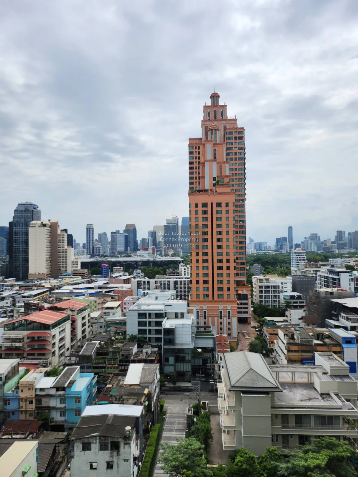 เช่าคอนโด  แฮมป์ตัน เรสซิเดนซ์ เน็กซ์ ทู เอ็มโพเรียม วิวสวย ชั้นส