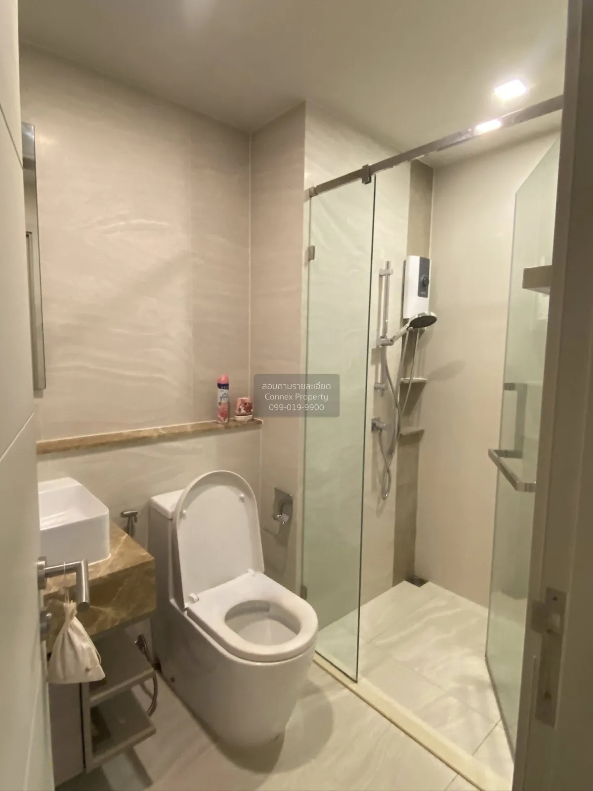 เช่าคอนโด  ควินทารา ทรีเฮาส์ สุขุมวิท 42 BTS-พระโขนง พระโขนง เขต 