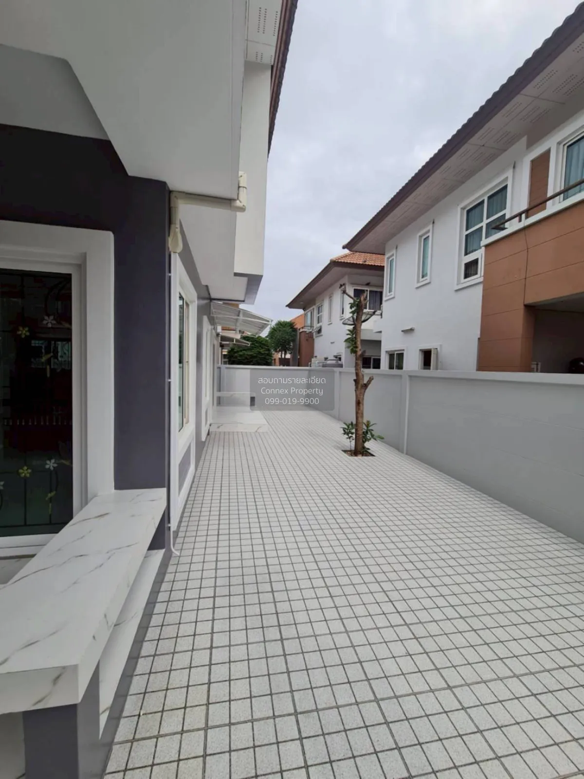 ขายบ้าน  เดอะ มิวส์ โฮม หน้ากว้าง รีโนเวทใหม่ คลองถนน บางบัวทอง น