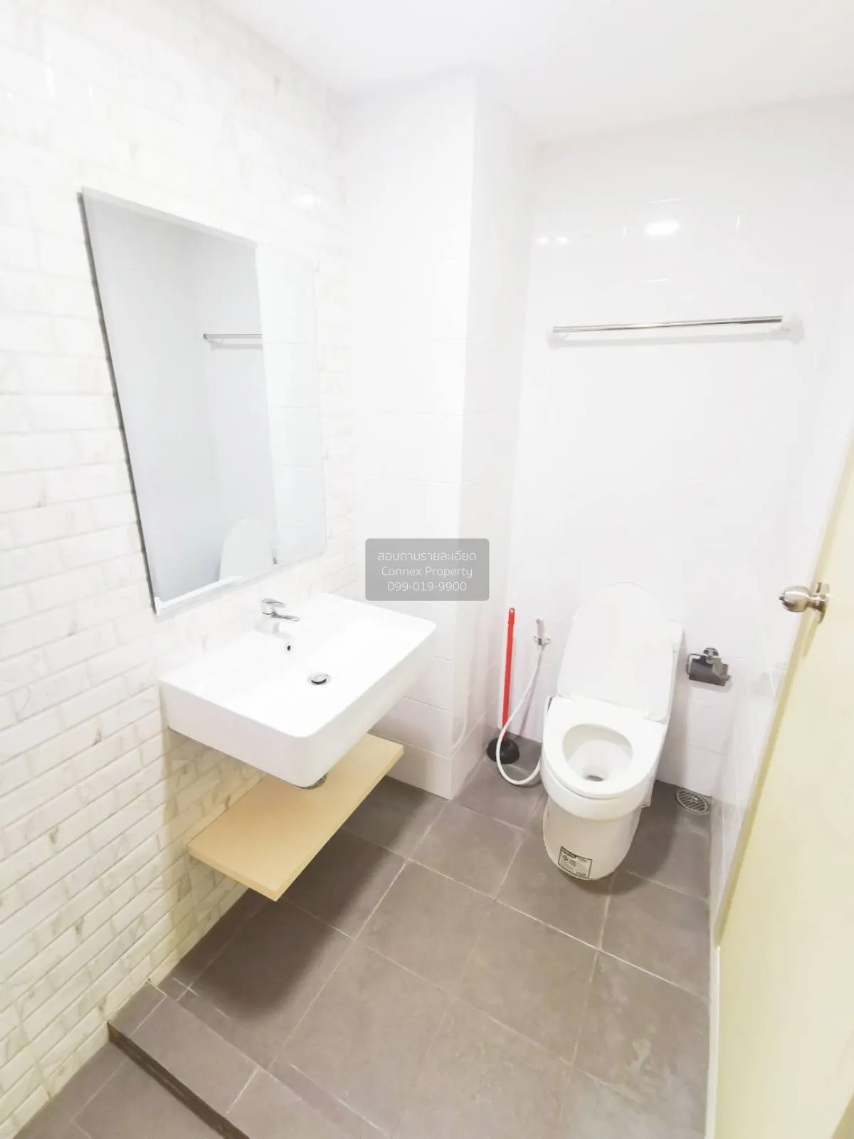 เช่าคอนโด  ฟีล คอนโด ลาดพร้าว 122 MRT-ลาดพร้าว 101 (สายสีเหลือง) 