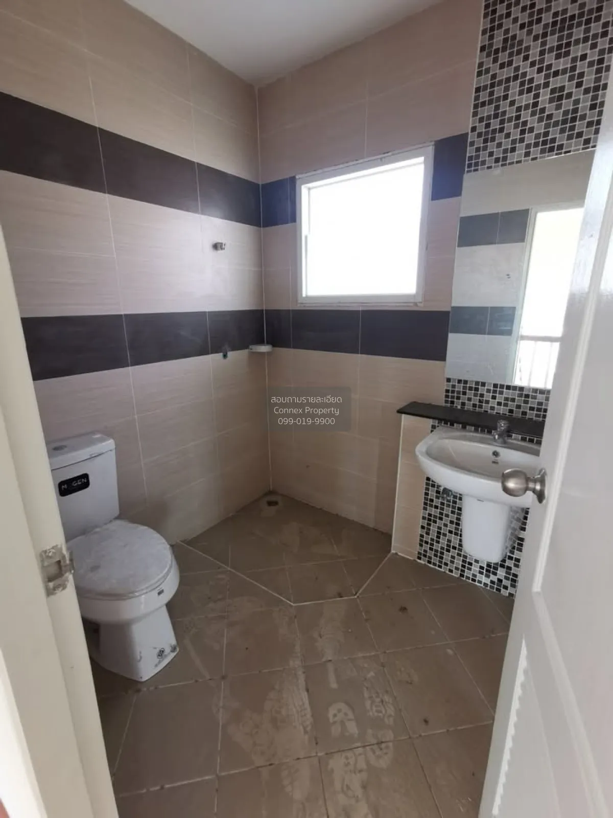 ขายบ้าน  แลนซีโอ รามคำแหง – วงแหวนฯ คลองสองต้นนุ่น เขต ลาดกระบัง 