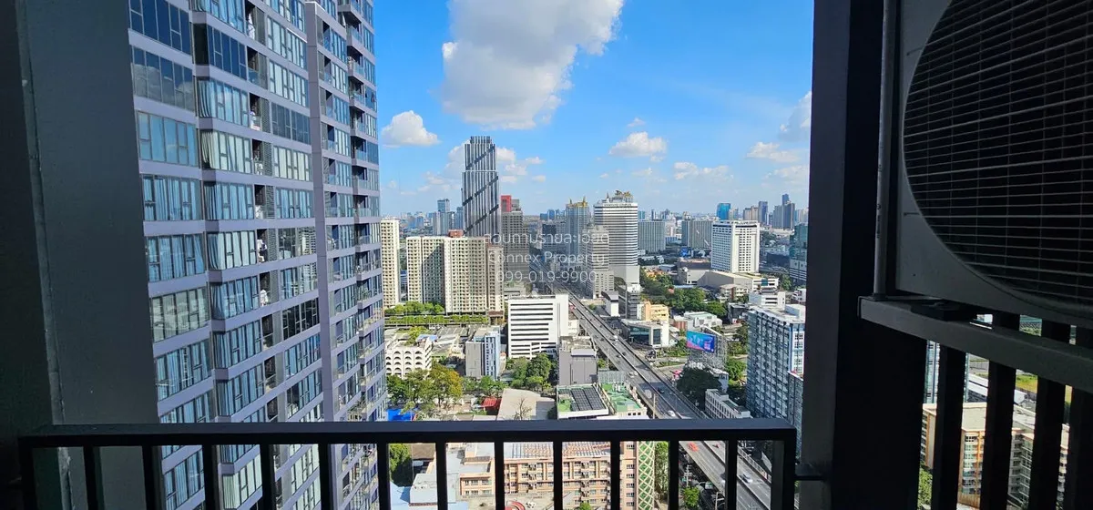 ขายคอนโด  นิว ดิสทริค อาร์ 9 MRT-พระราม 9 ห้วยขวาง เขต ห้วยขวาง ก