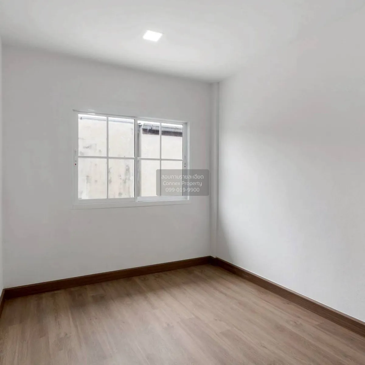 For Sale Townhouse/Townhome  , Baan Bua Thong 2 , wide frontage ,