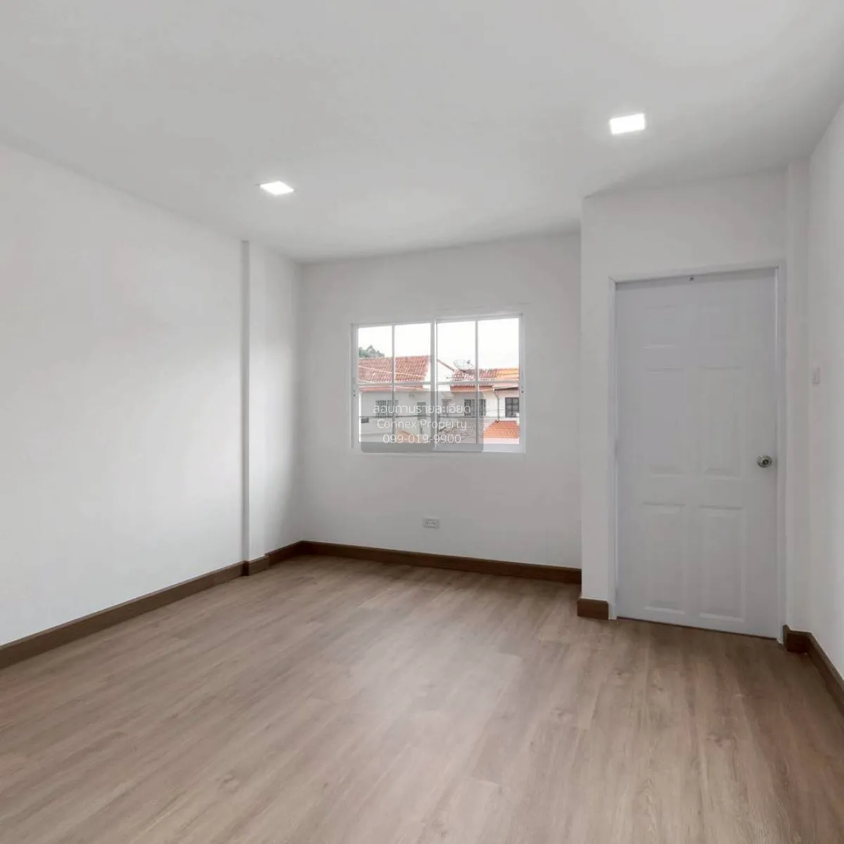 For Sale Townhouse/Townhome  , Baan Bua Thong 2 , wide frontage ,