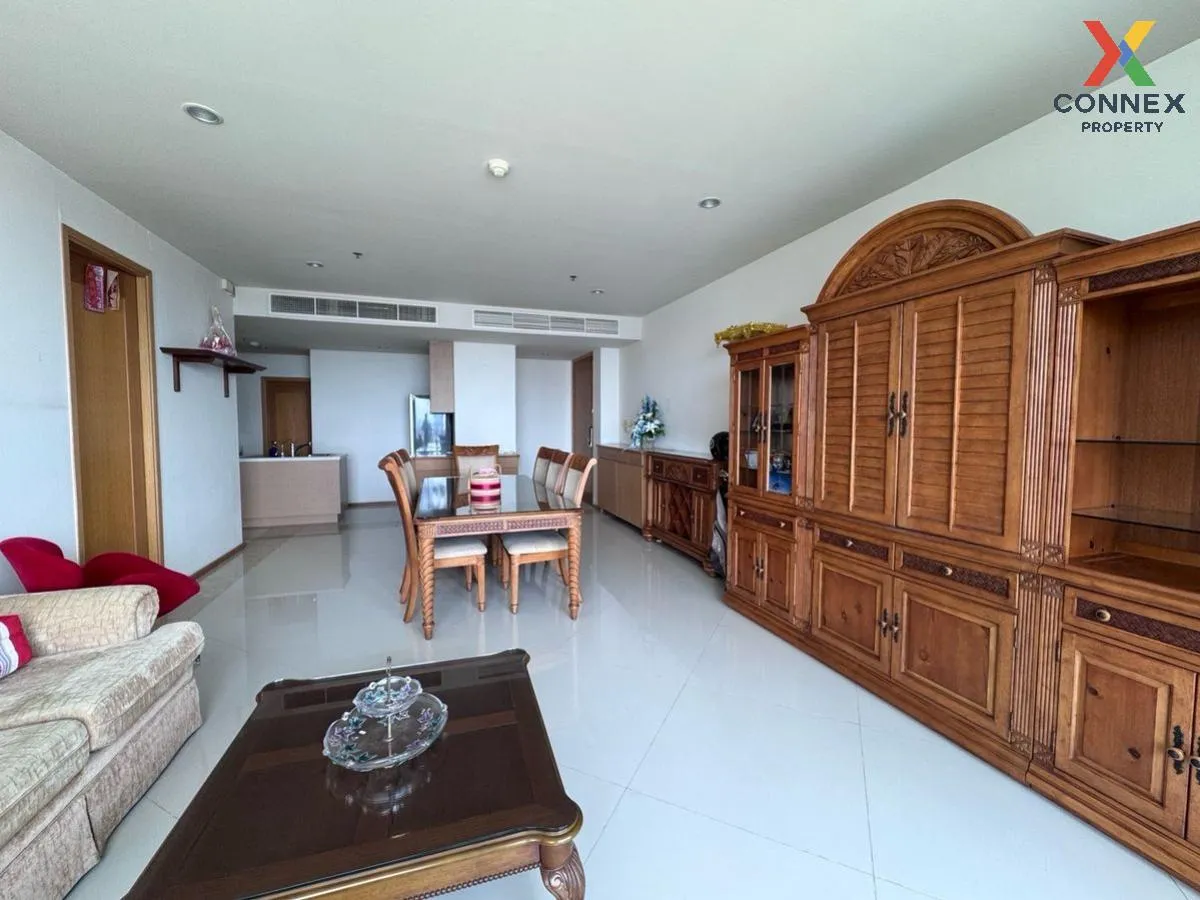 เช่าคอนโด  ดิ เอ็มไพร์ เพลส BTS-ช่องนนทรี ยานนาวา เขต สาทร กรุงเท