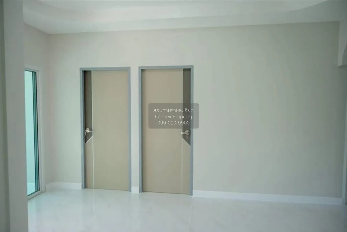 For Sale Single-detached house with 200 sq. wah of land in Nong Y