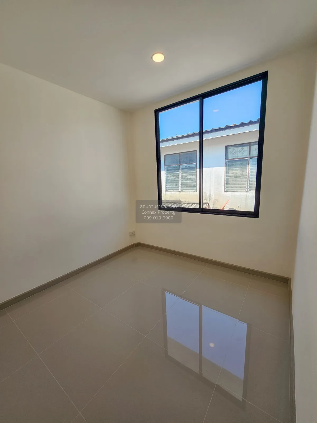 For Sale Townhouse/Townhome  , Baan Yu Charoen Prempracha , newly