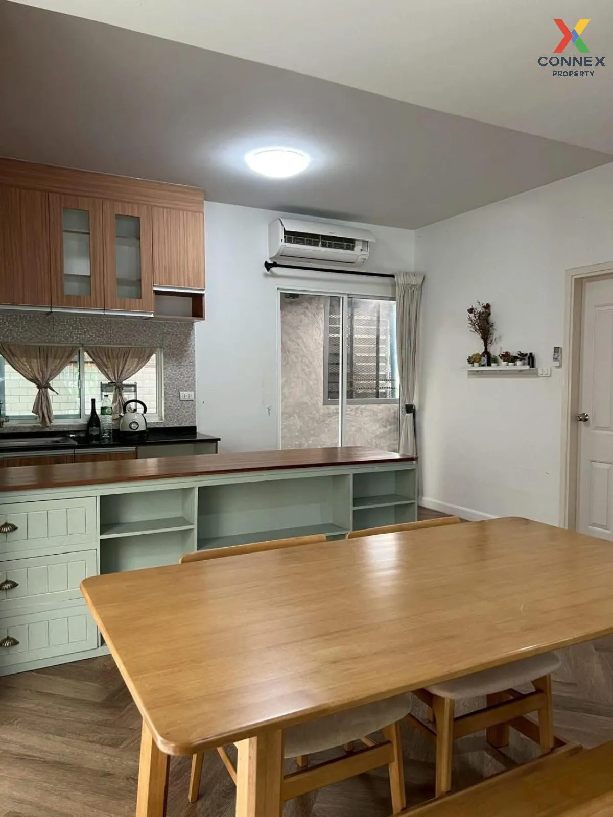 เช่าทาวน์เฮ้าส์/ทาวน์โฮม  เดอะ วิลเลจ บางนา กม.8 บางพลีใหญ่ บางพล 4