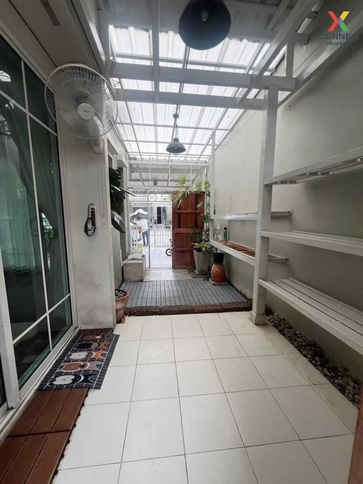 เช่าทาวน์เฮ้าส์/ทาวน์โฮม  เดอะ วิลเลจ บางนา กม.8 บางพลีใหญ่ บางพล