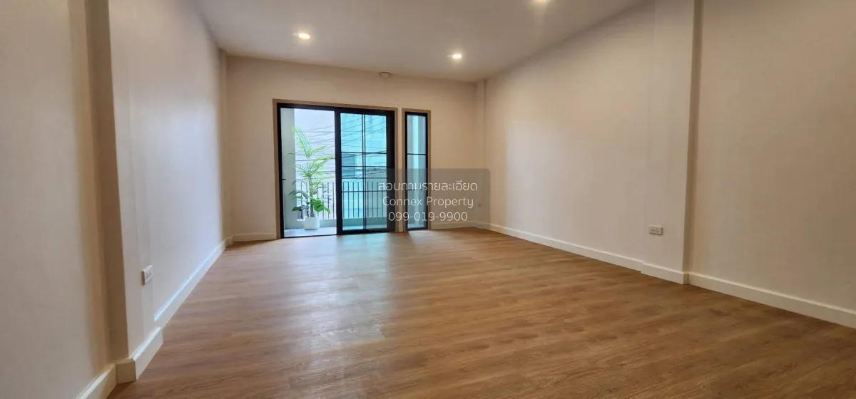 For Sale Townhouse/Townhome  , Lert Ubon Watcharapol Ramintra , n