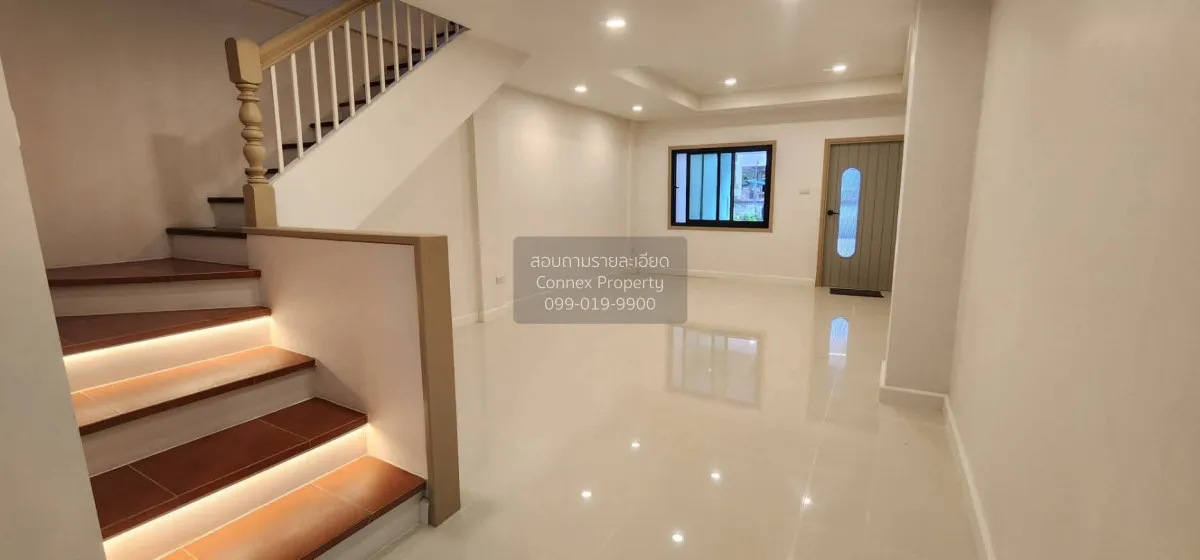 ขายทาวน์เฮ้าส์/ทาวน์โฮม  เลิศอุบล รามอินทรา 65 หน้ากว้าง รีโนเวทใ