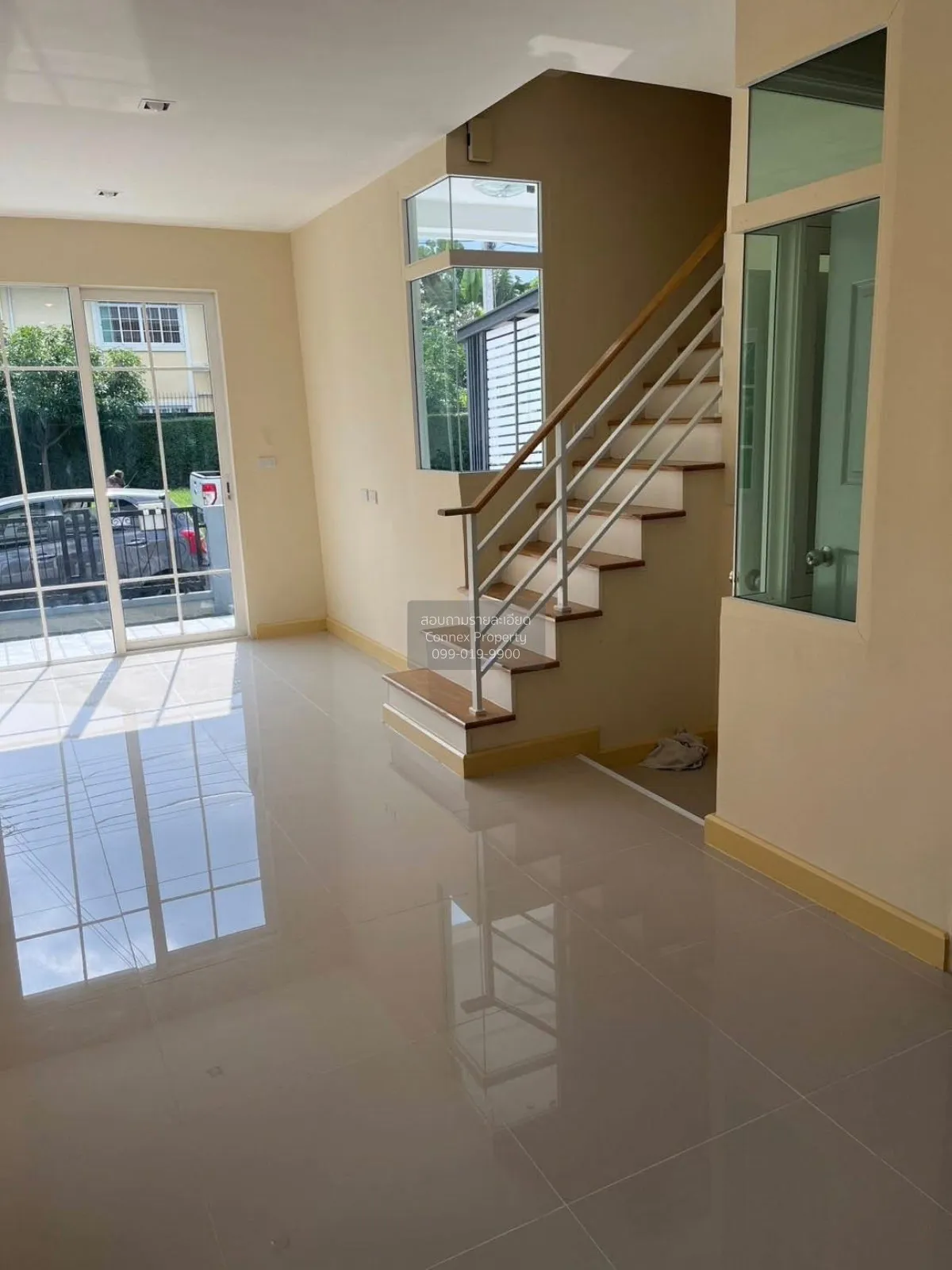 ขายทาวน์เฮ้าส์/ทาวน์โฮม  โกลเด้น ทาวน์ 3 บางนา-สวนหลวง ดอกไม้ เขต 3