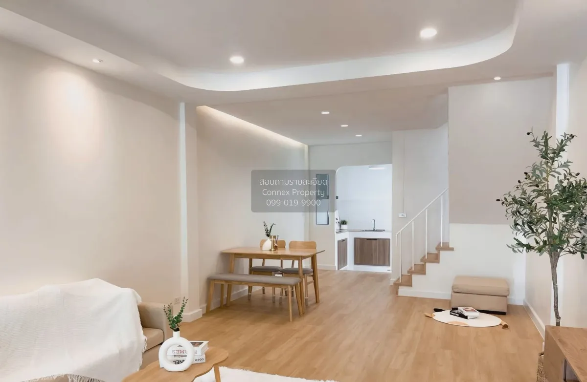 For Sale Townhouse/Townhome  , Baan Tawanna Chatuchot 12 , O Ngoe