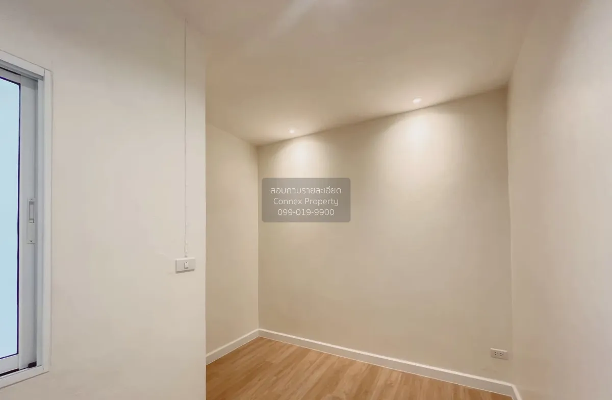 For Sale Townhouse/Townhome  , Baan Tawanna Chatuchot 12 , O Ngoe