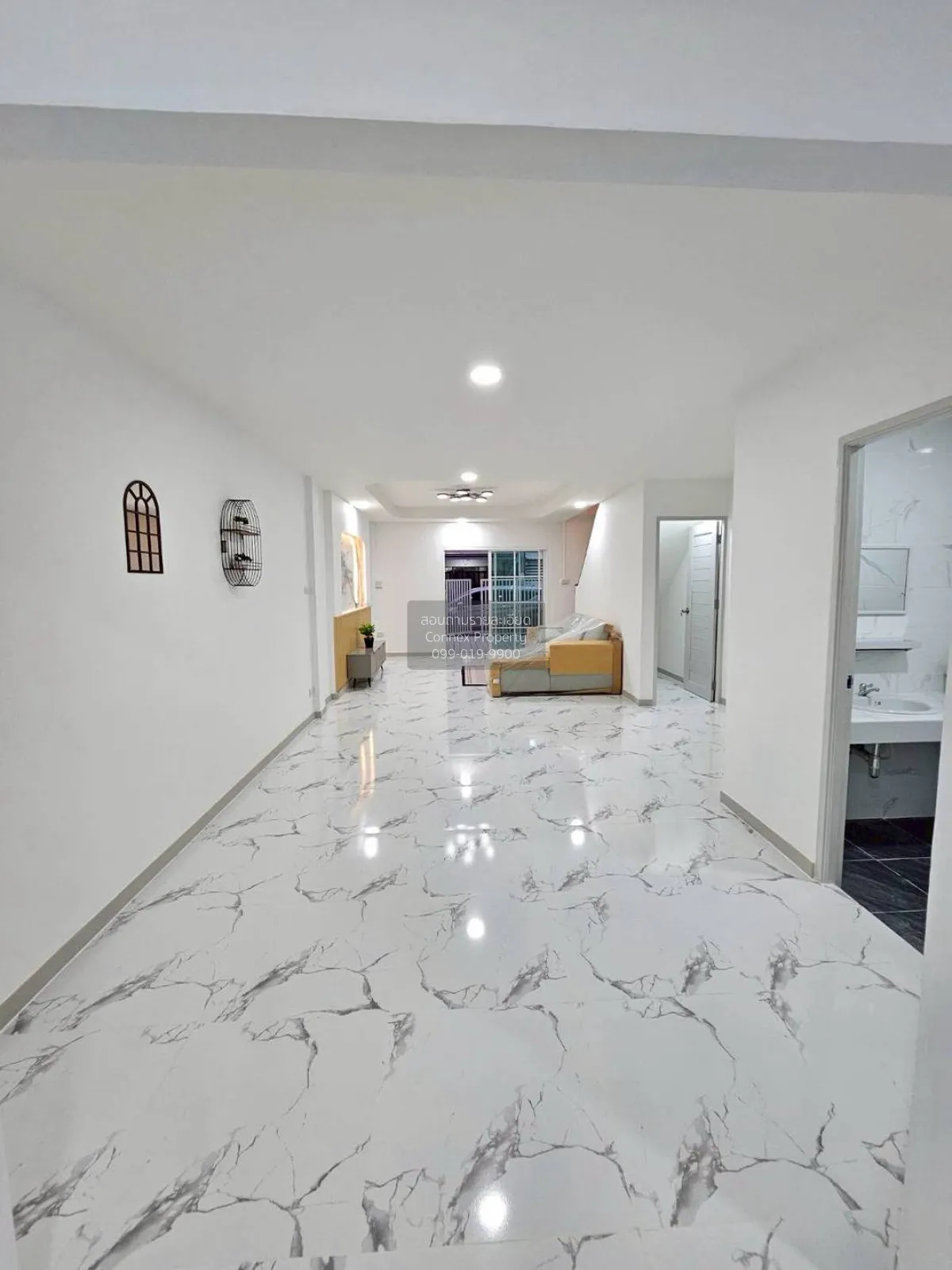 ขายทาวน์เฮ้าส์/ทาวน์โฮม  บ้านบัวทอง 4 บ้านกล้วย-ไทรน้อย หน้ากว้าง