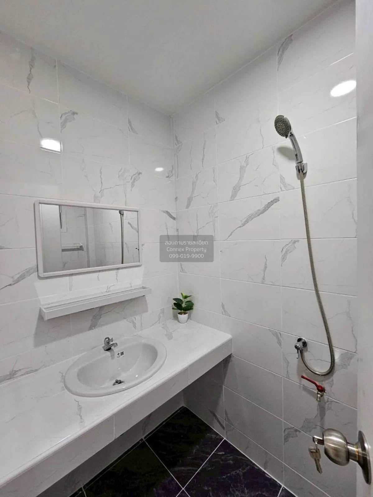 ขายทาวน์เฮ้าส์/ทาวน์โฮม  บ้านบัวทอง 4 บ้านกล้วย-ไทรน้อย หน้ากว้าง