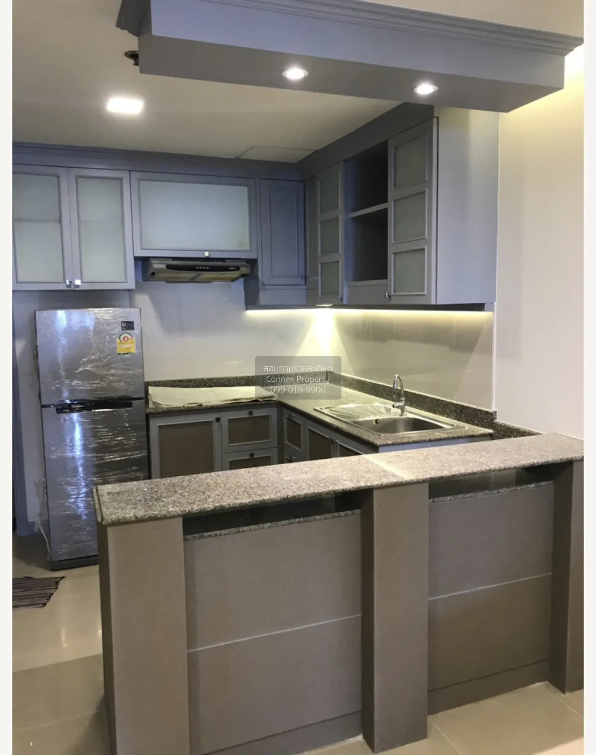 For Sale Condo , State Tower , BTS-Saphan Taksin , Silom , Bang R 3