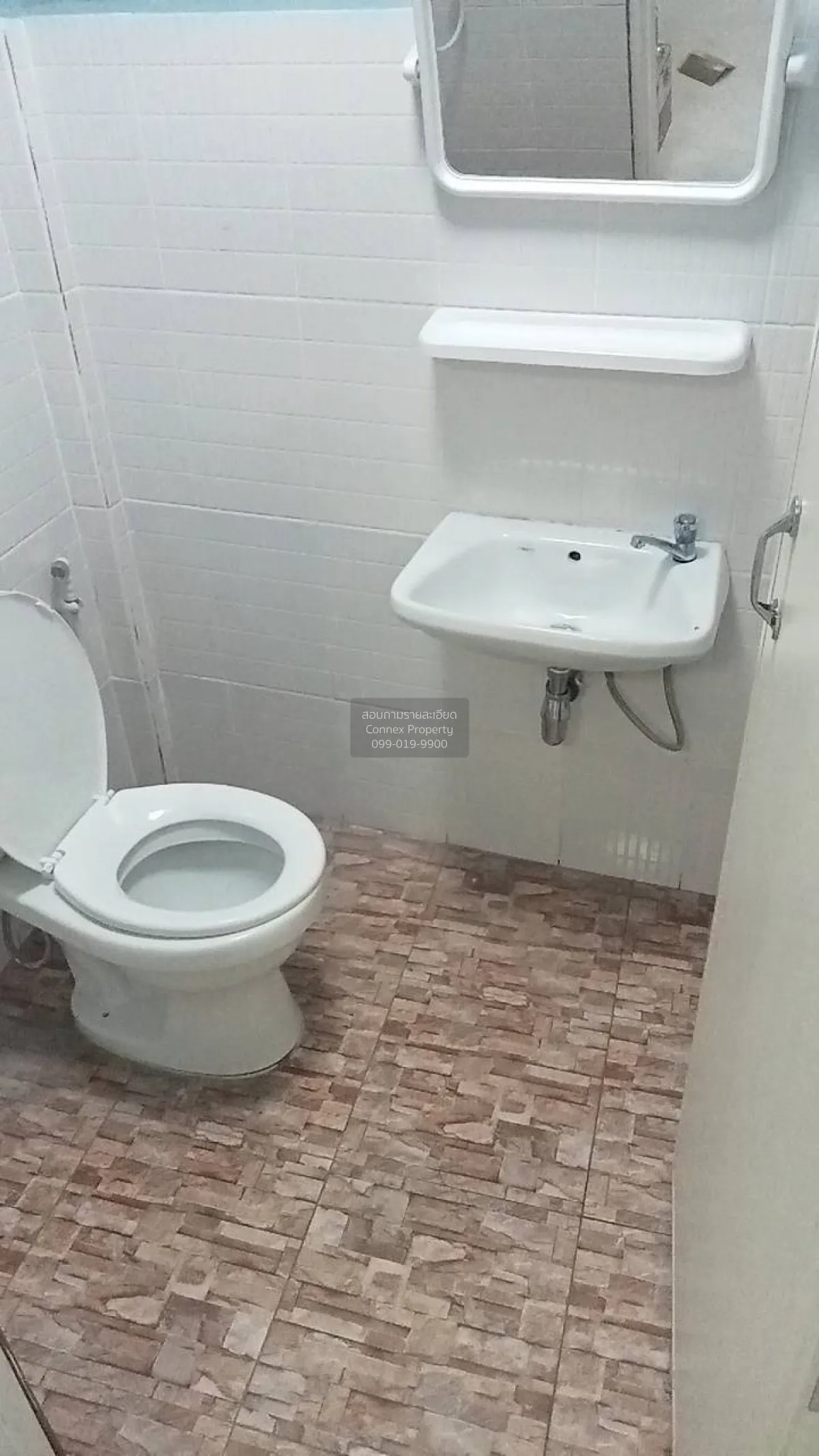 ขายทาวน์เฮ้าส์/ทาวน์โฮม  บ้านเจริญลาภ 3 คลองสี่ คลองหลวง ปทุมธานี