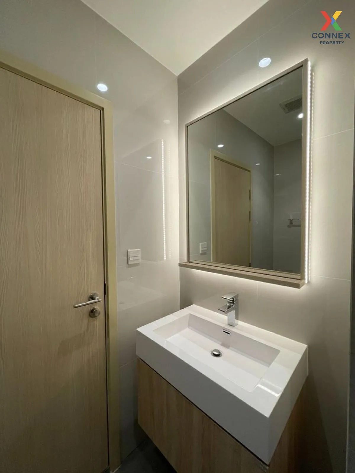 FOR RENT condo , Maru Ekamai 2 , BTS-Ekkamai , Phra Khanong Nuea 