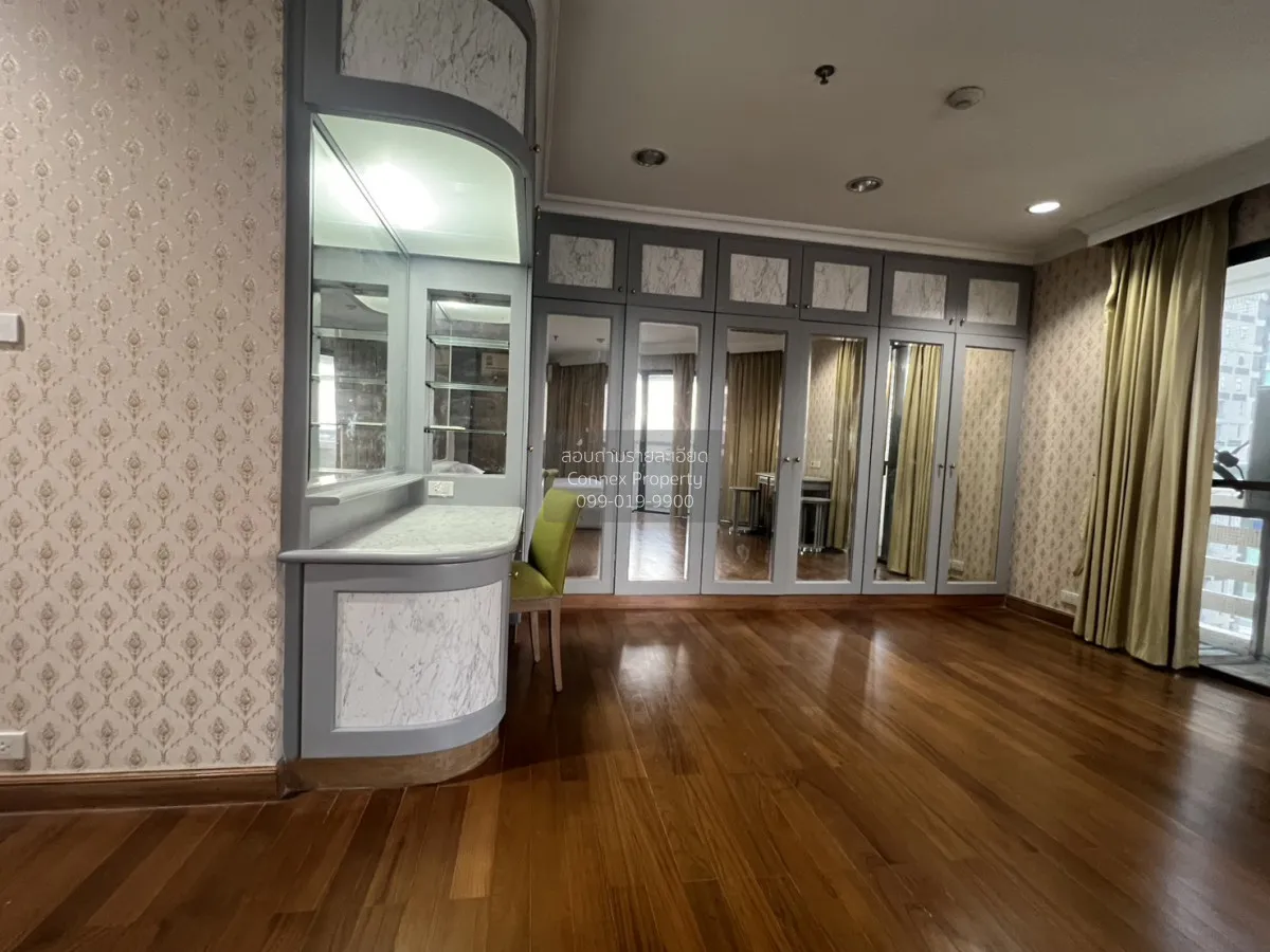 For Rent Condo , Baan Suanpetch , high floor , corner unit , BTS-