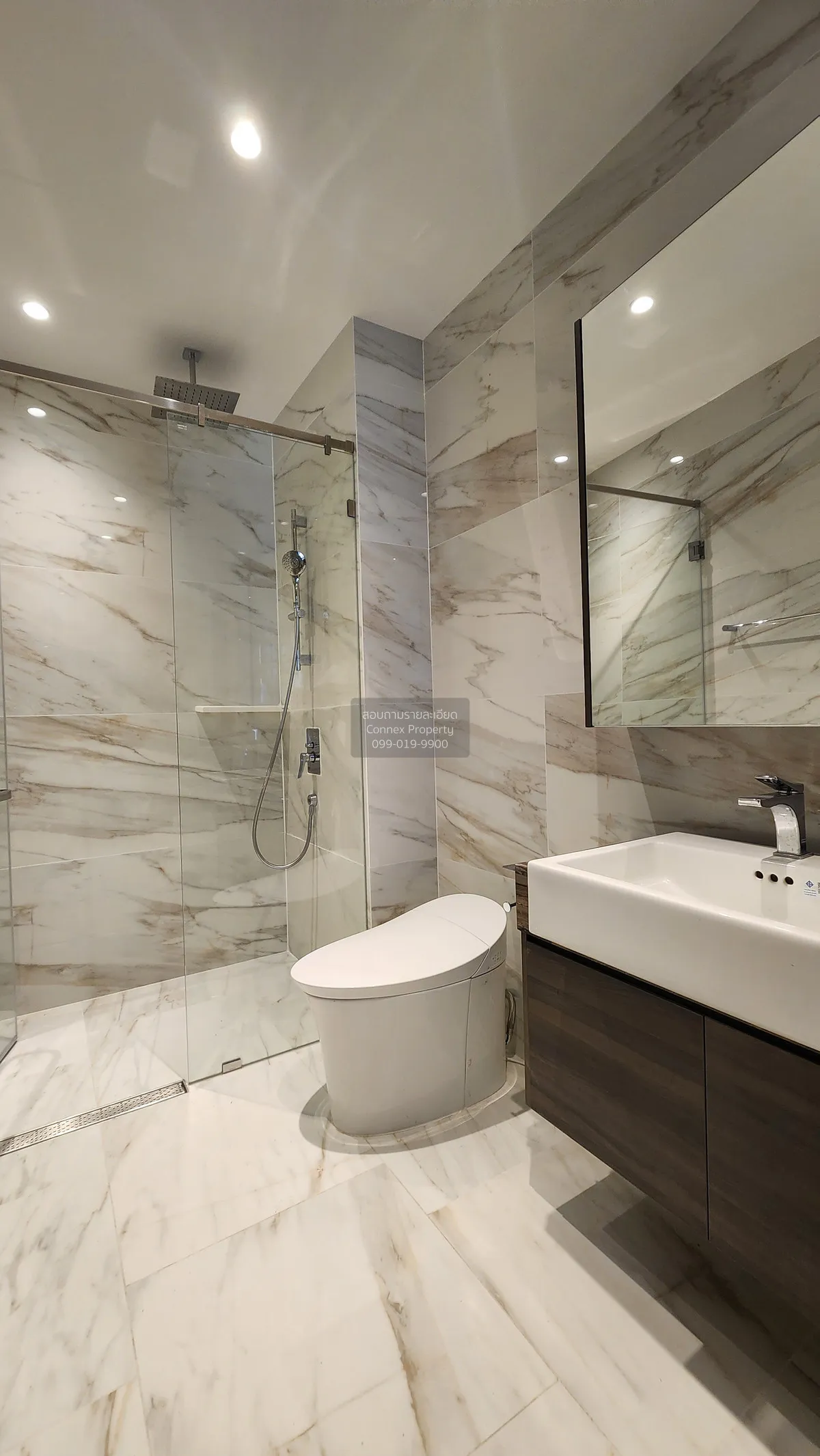 เช่าคอนโด  ศุภาลัย ไอคอน สาทร MRT-สีลม ทุ่งมหาเมฆ เขต สาทร กรุงเท