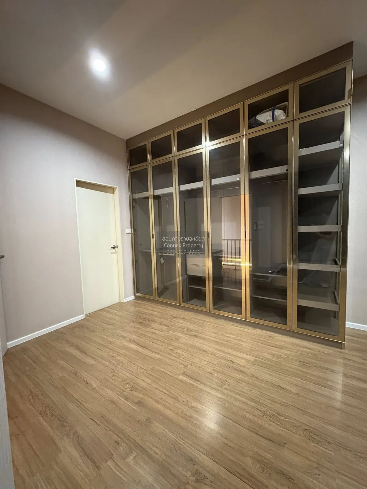 เช่าทาวน์เฮ้าส์/ทาวน์โฮม  บ้านกลางเมือง วัชรพล ออเงิน เขต สายไหม 