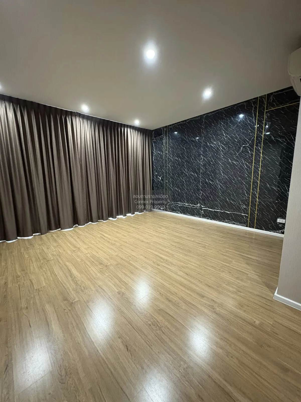 ขายทาวน์เฮ้าส์/ทาวน์โฮม  บ้านกลางเมือง วัชรพล ออเงิน เขต สายไหม ก