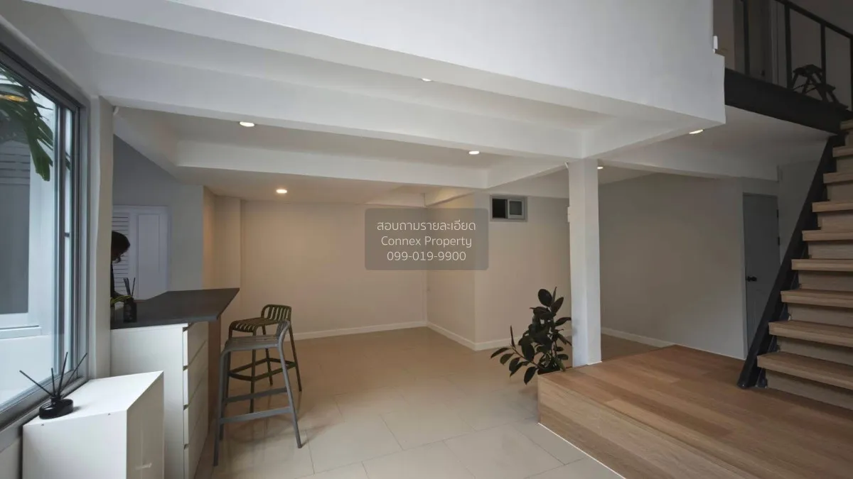 เช่าบ้านแฝด โชคชัย 4 ซอย 50 แยก 6 หน้ากว้าง รีโนเวทใหม่ ลาดพร้าว 