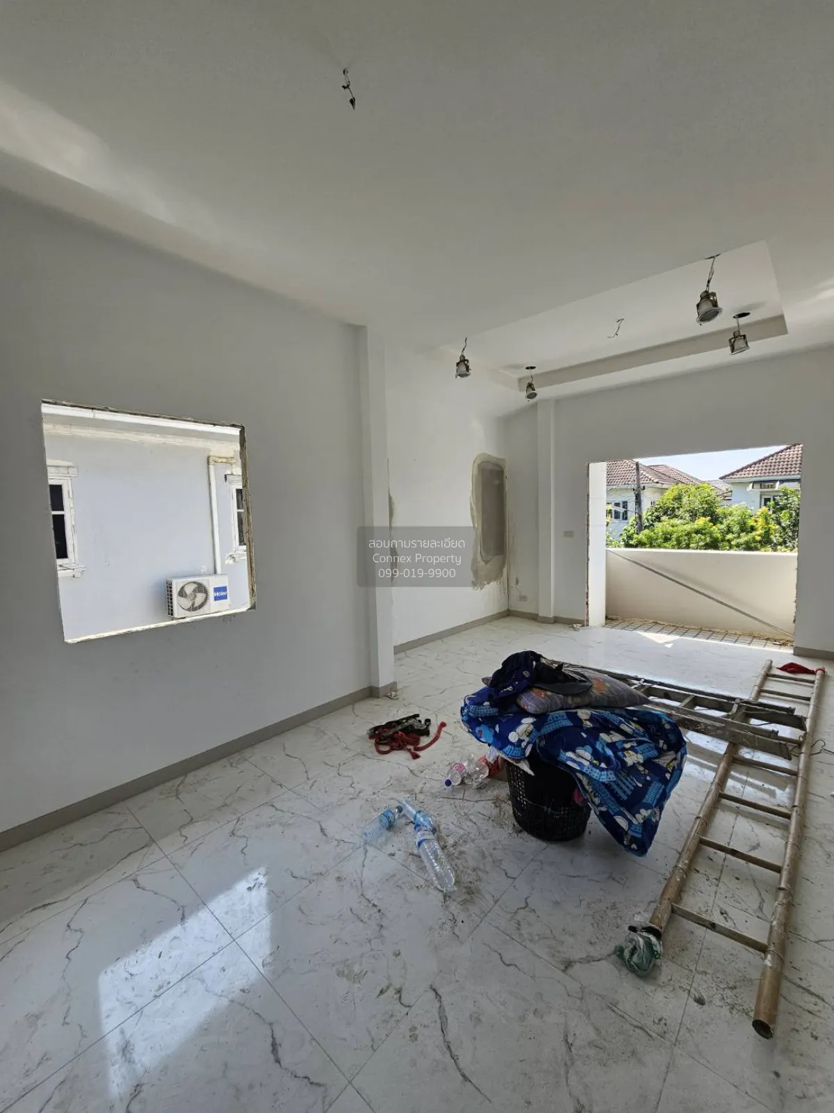 ขายบ้าน  ปิยวรารมย์ 4 หน้ากว้าง รีโนเวทใหม่ ไทรน้อย ไทรน้อย นนทบุ