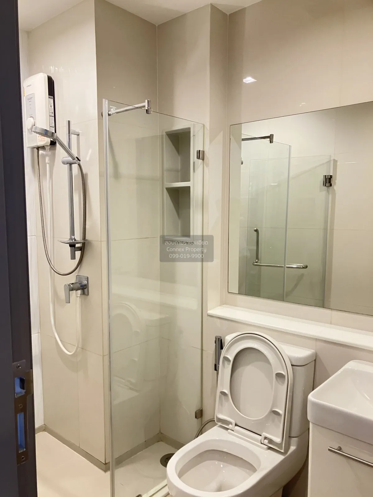 เช่าคอนโด  ไลฟ์ อโศก ไฮป์ พระราม 9 MRT-พระราม 9 มักกะสัน เขต ราชเ