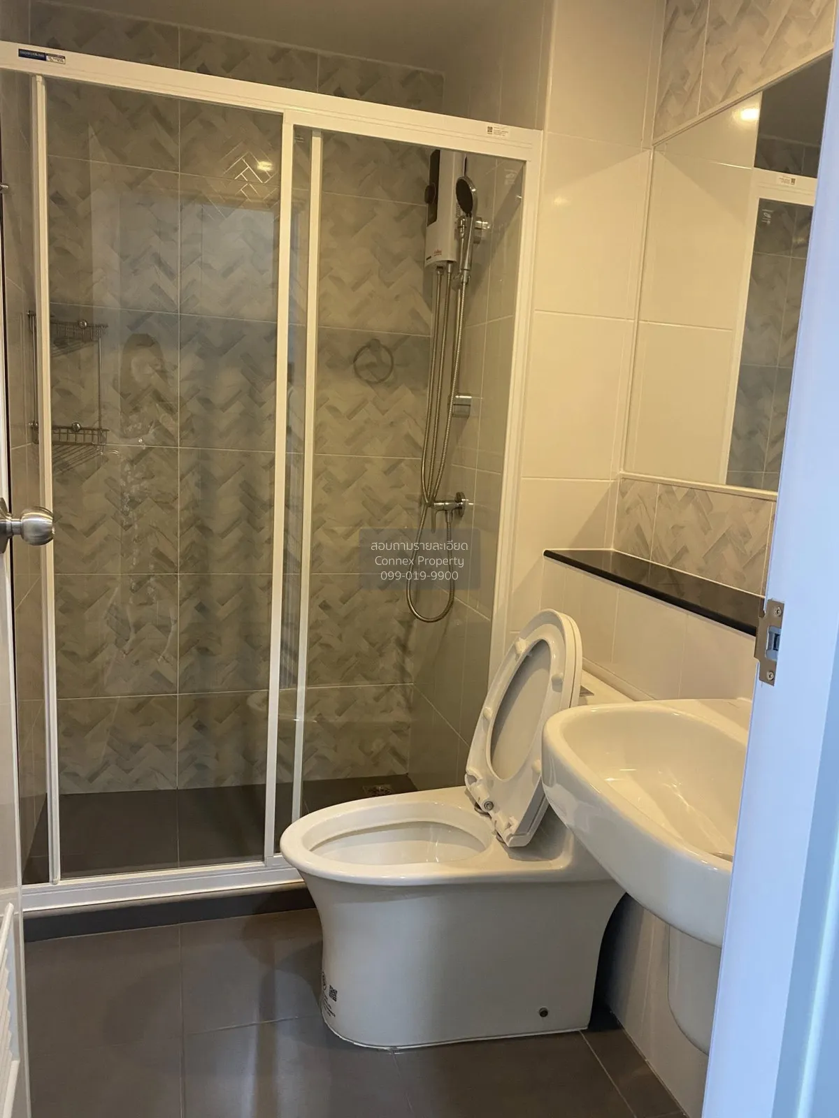 เช่าคอนโด  รีเจ้นท์ โฮม บางนา (โครงการใหม่) บางนา เขต บางนา กรุงเ 4