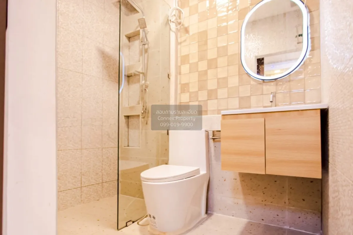 ขายทาวน์โฮม 3 ชั้น เลียบด่วนรามอินทรา ประดิษฐ์มนูธรรม 10 รีโนเวทใ