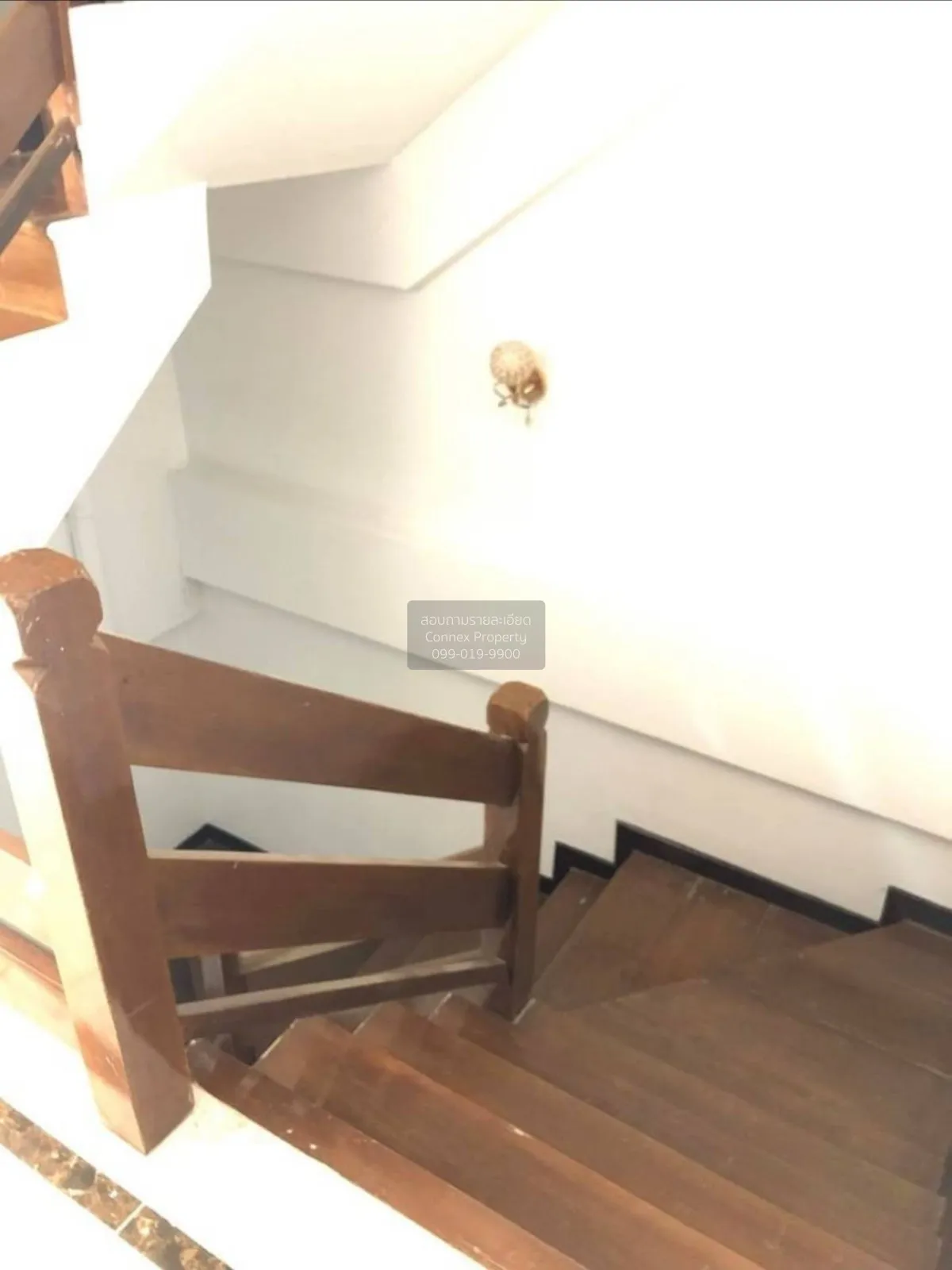 ขายทาวน์เฮ้าส์/ทาวน์โฮม  วอร์เรน แมนชั่น 2 รีโนเวทใหม่ ลาดยาว เขต 4