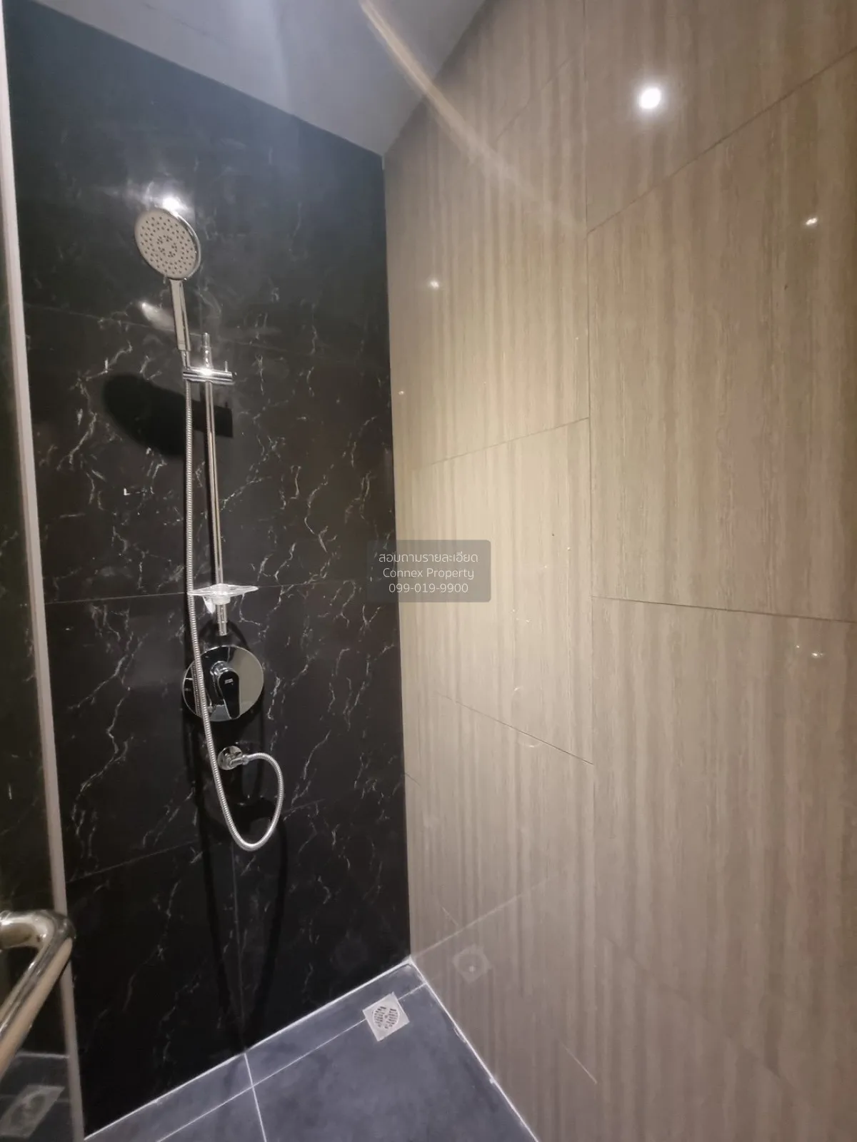 ขายคอนโด  ดิ ยูนิค สุขุมวิท 62/1 BTS-บางจาก บางจาก เขต พระโขนง กร