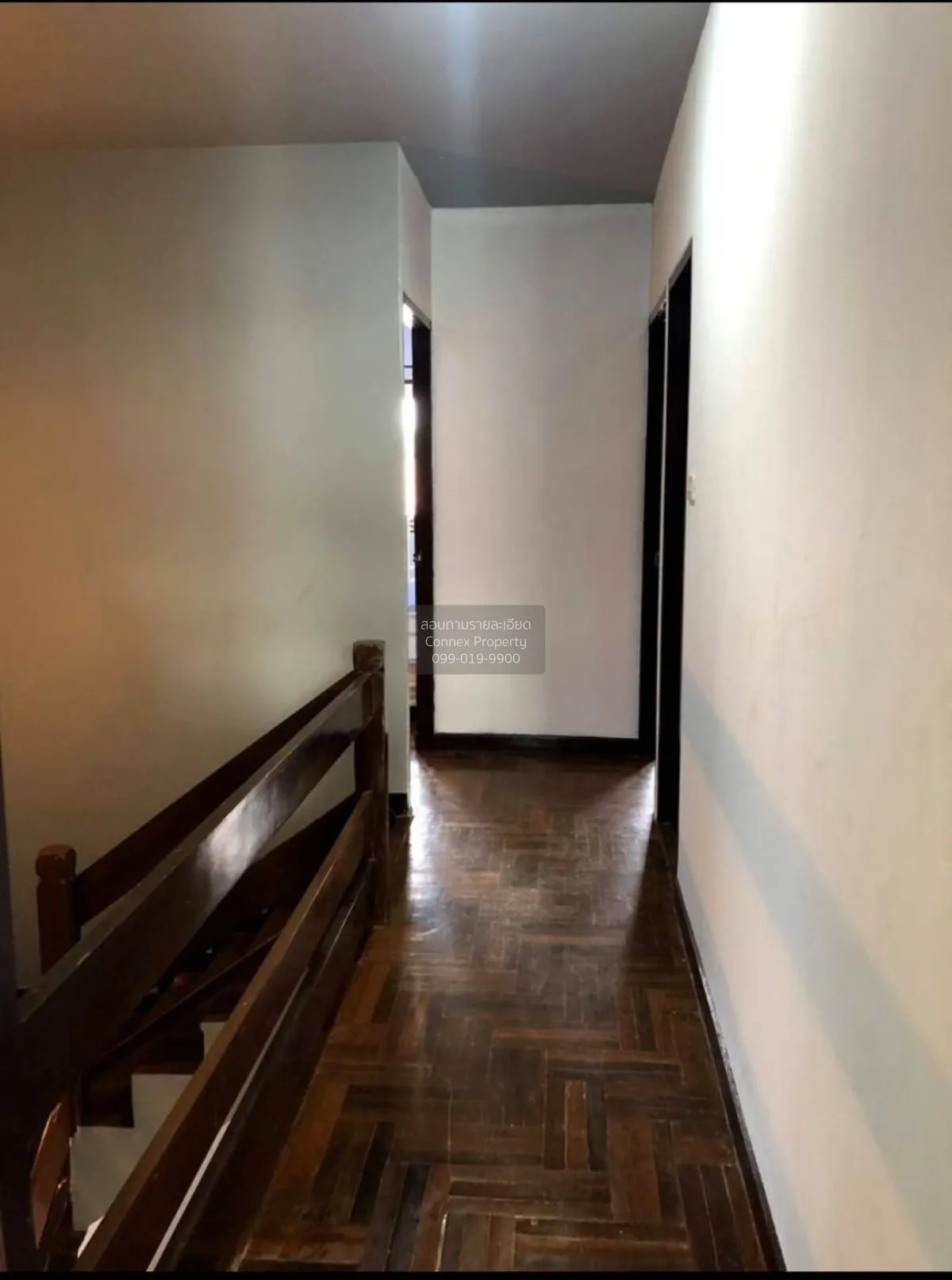 เช่าทาวน์เฮ้าส์/ทาวน์โฮม  วอร์เรน แมนชั่น 2 รีโนเวทใหม่ ลาดยาว เข