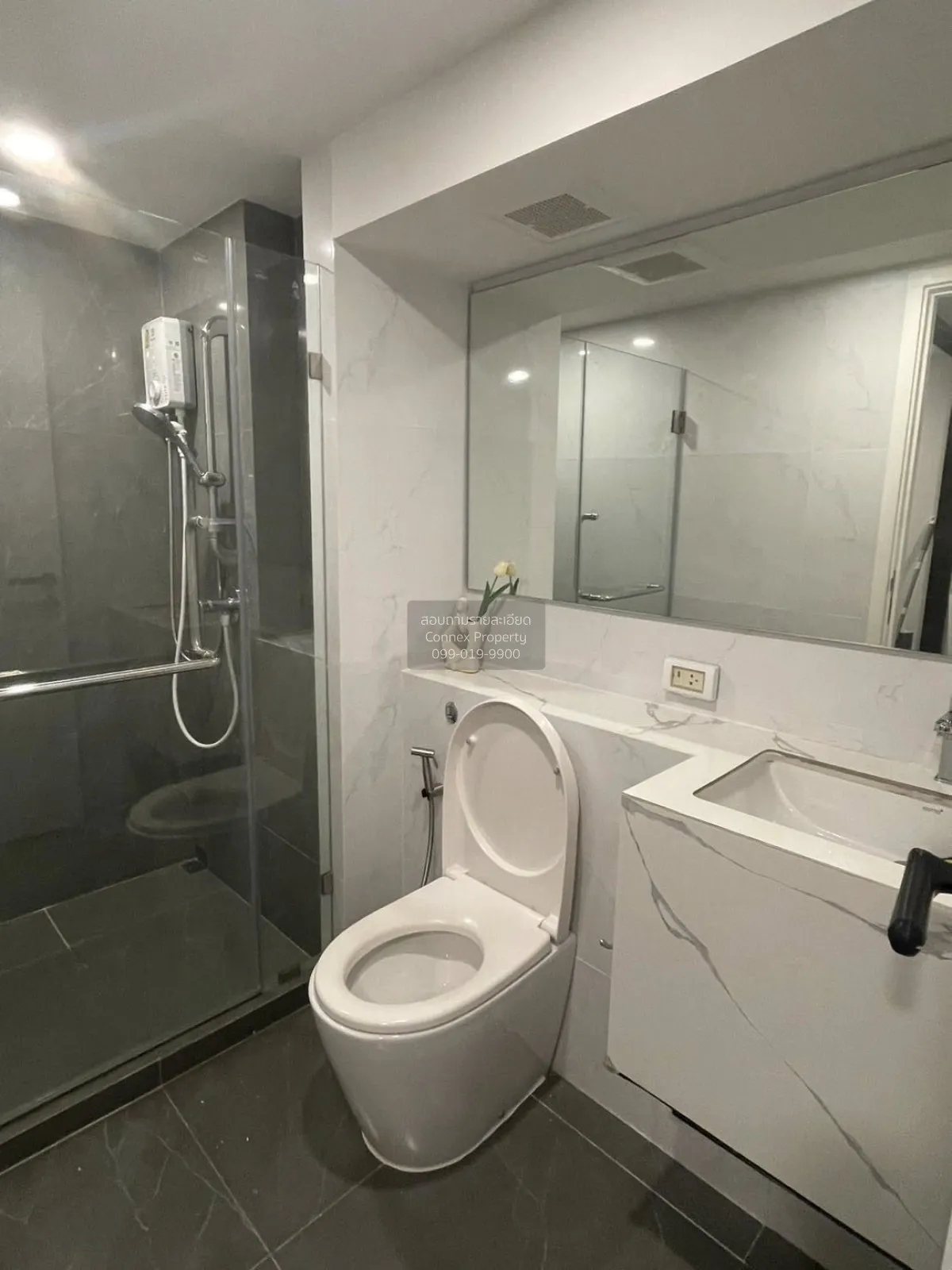 เช่าคอนโด  ออริจิ้น ปลั๊ก แอนด์ เพลย์ รามคำแหง ทริปเปิ้ล สเตชั่น 