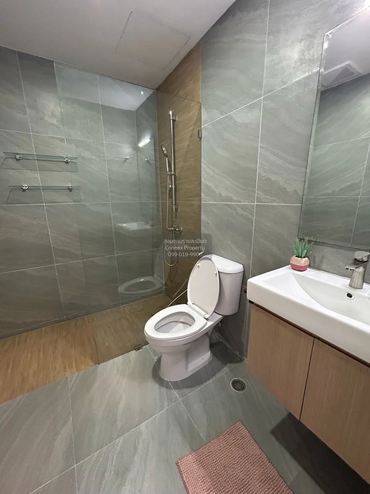 For Sale Condo , Monterey Place , newly renovated , Khlong Toei ,