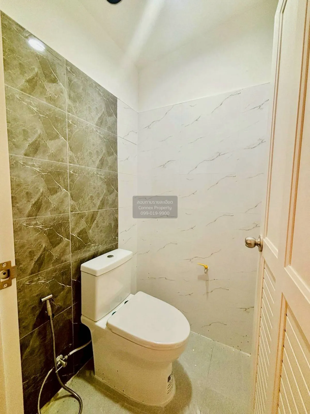 ขายทาวน์เฮ้าส์/ทาวน์โฮม  ประชานิเวศน์ 3 รีโนเวทใหม่ ท่าทราย เมือง