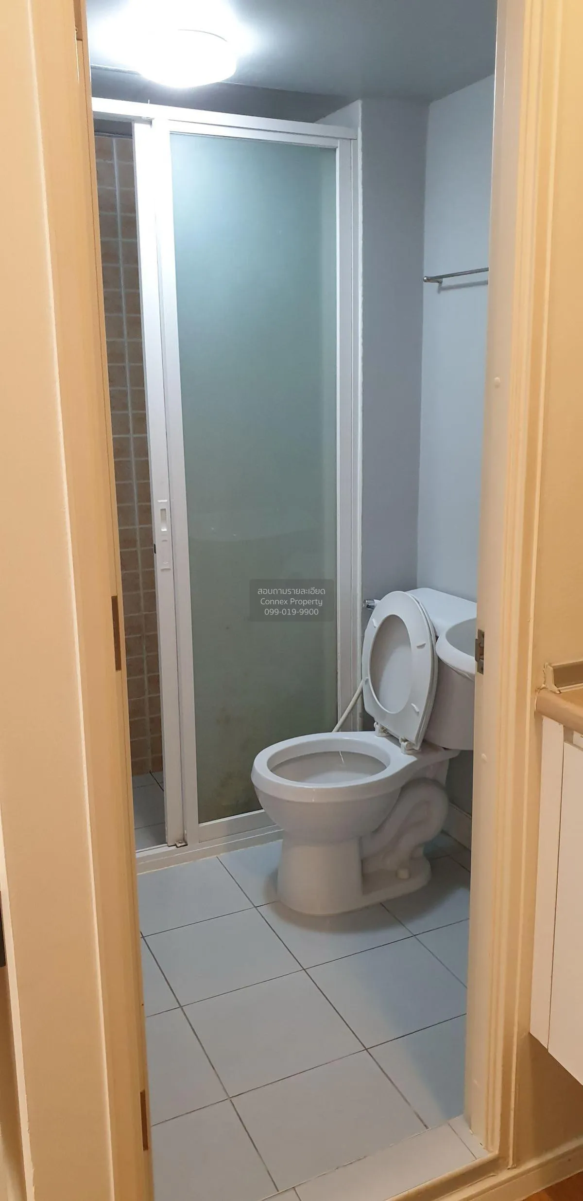 For Rent Condo , Lumpini CondoTown Romklao - Suvarnabhumi , Khlon