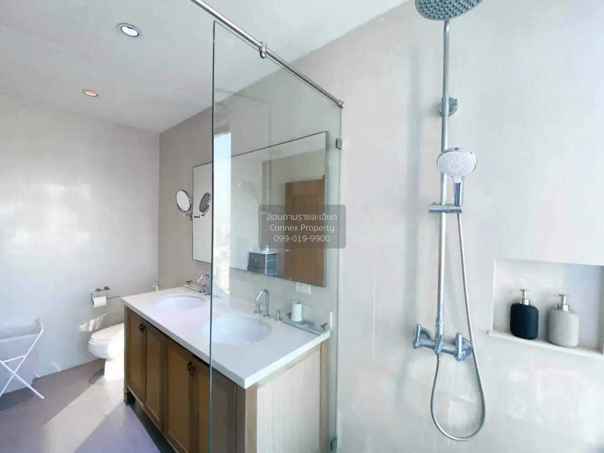 เช่าคอนโด  ดิ เอ็มโพริโอ เพลส BTS-พร้อมพงษ์ คลองเตย เขต คลองเตย ก