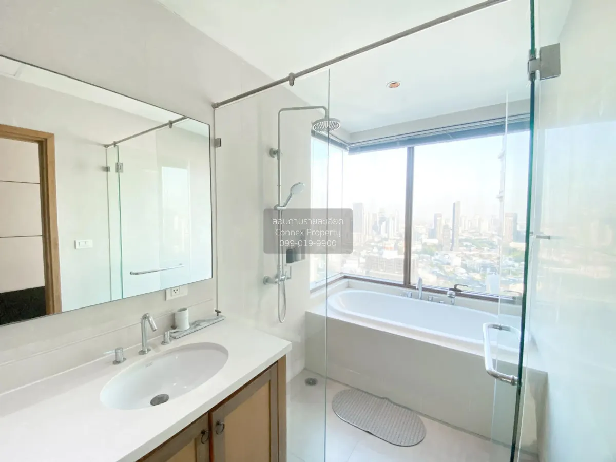 เช่าคอนโด  ดิ เอ็มโพริโอ เพลส BTS-พร้อมพงษ์ คลองเตย เขต คลองเตย ก