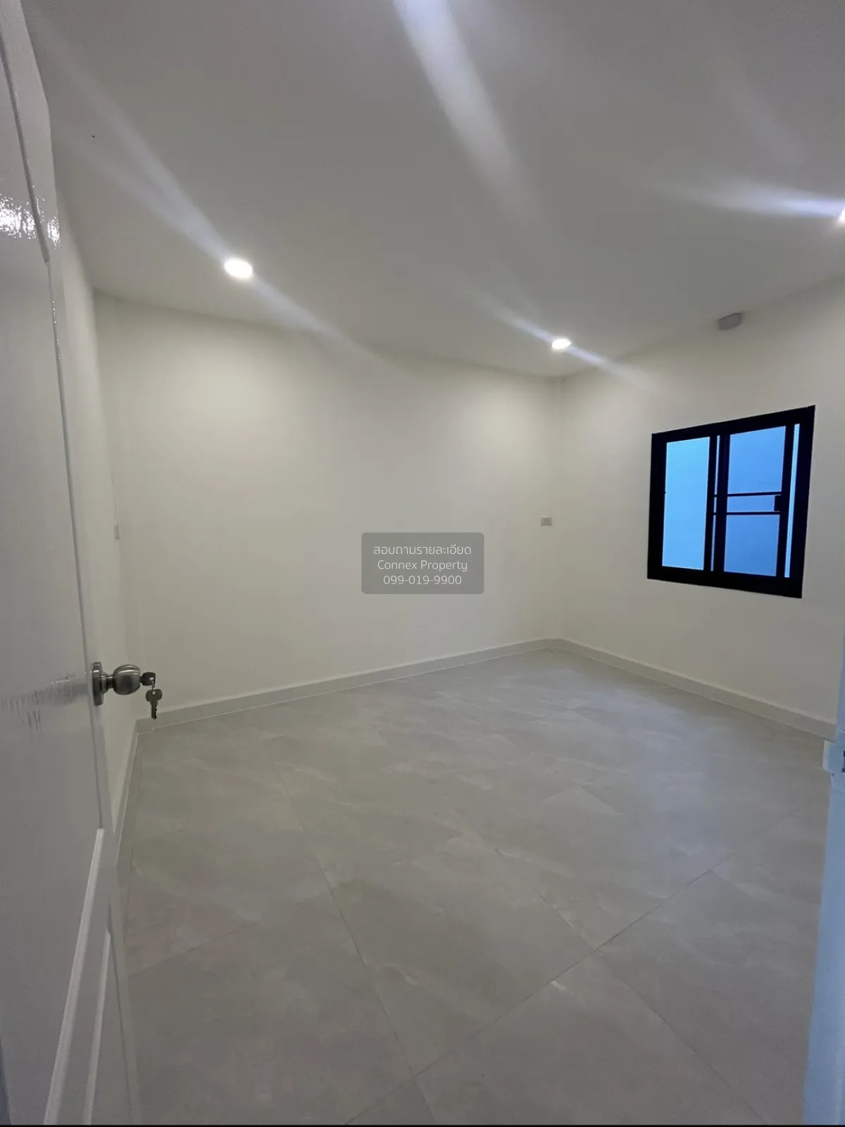 For Sale Townhouse/Townhome  , Phong Phet Chaengwattana 14 , newl