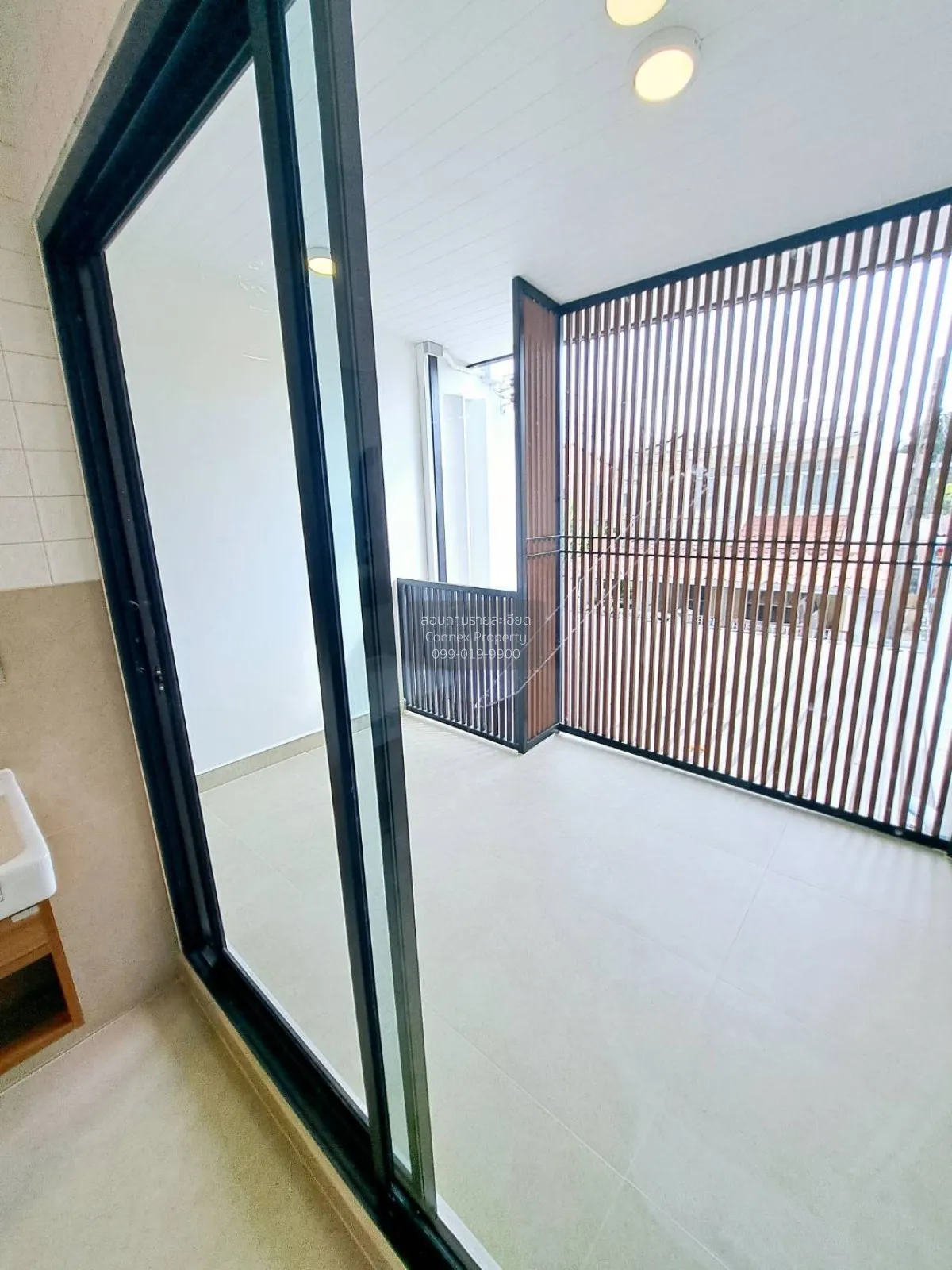 For Sale Townhouse/Townhome  , Phong Phet Chaengwattana 14 , newl